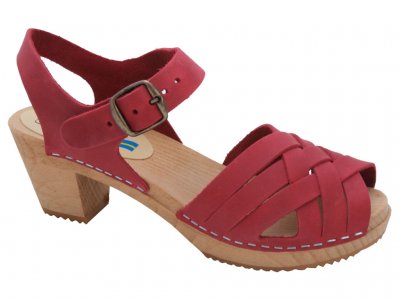 BETTY Red